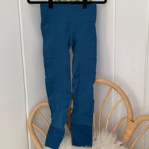 Lululemon Ebb to Street leggings - Size 6